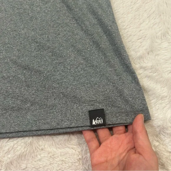 REI Co-Op Gray Heathered Short Sleeve T-Shirt Medium - Picture 5 of 6